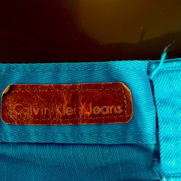 Calvin Klein turquoise denim shorts Women’s size 14 - Picture 5 of 7